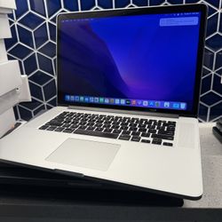 2015 Apple MacBook Pro 15” i7 16GB Ram. Finance Available! 