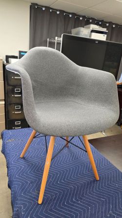 ETERNITY MODERN CHAIR