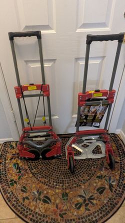 Milwaukee 150 lb capacity portable and light weight dolly