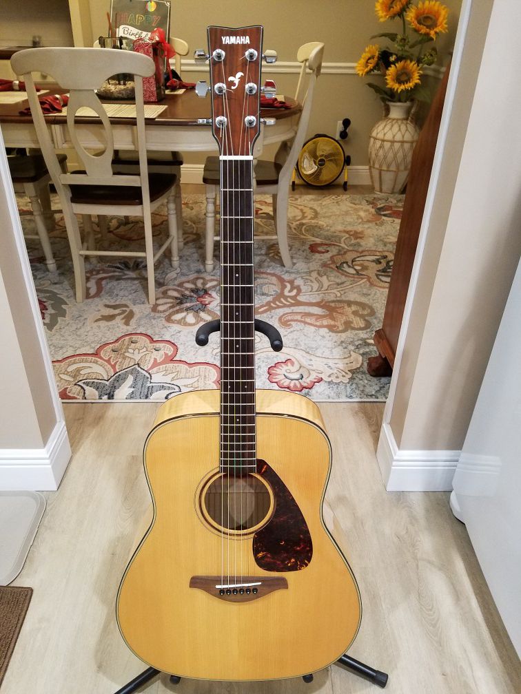 Yamaha FG750S Acoustic Guitar