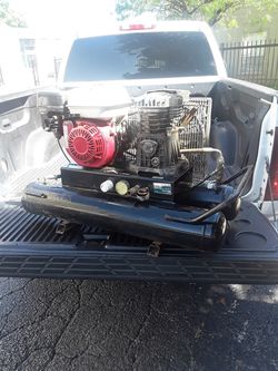 Gas powered air compressor