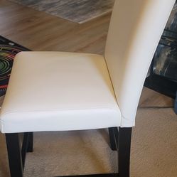 2 white faux chair and 2 dragonfly bar stools