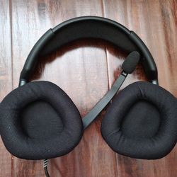 Corsair Void RGB Elite Carbon 7.1 Surround Sound Over Head Gaming Headset