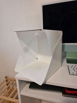 White Portable Lightbox