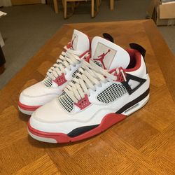 Jordan 4 Retro Fire Red