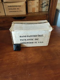 Gorgeous Accent Tile. Solid Black  Great For A Bathroom Or Kitchen Renovation