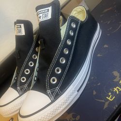 Black Converse 
