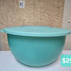 Tupperware 
