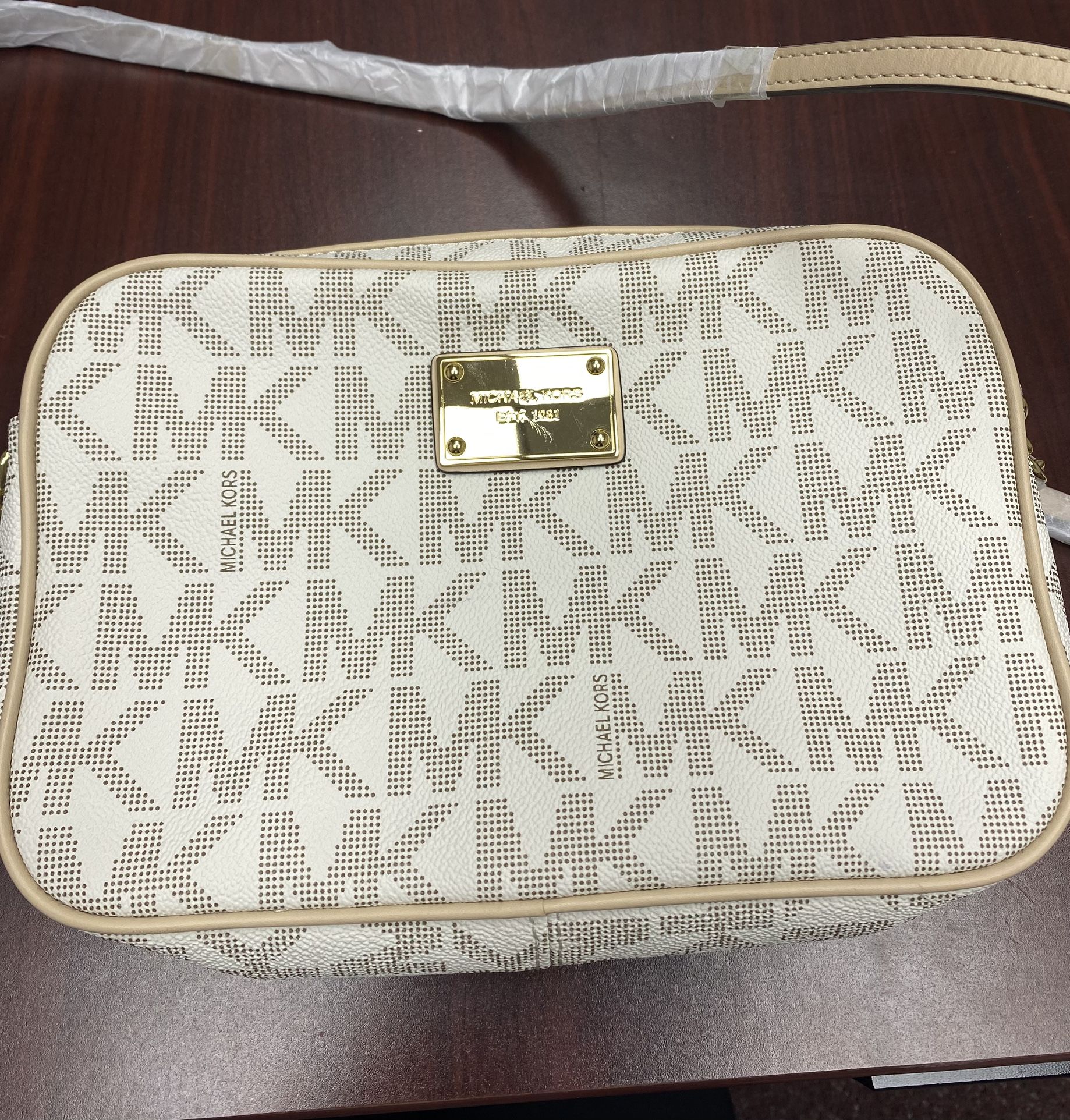Brand New Michael Kors Jet Set Crossbody Bag