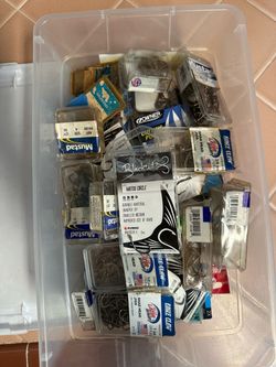 Box of Hooks