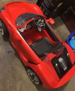 porsche car works perfectly comes with the charger nothing wrong regional price $300 serious buyers only!!!?