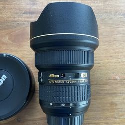 Nikon 14-24mm F2.8 Wide Angle Lens