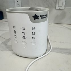 Tommee Tippee Multiwarm Milk Bottle and Pouch Warmer