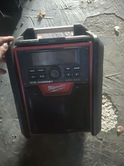 Milwaukee m18 radio