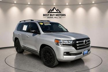 2017 Toyota Land Cruiser