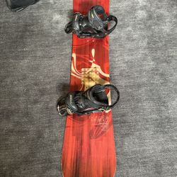 Gnu Snowboard + Burton bindings