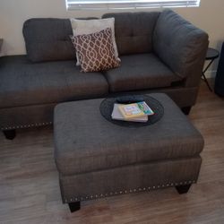 Sectional Sofa With Ottoman 