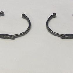 2 oval metal cuff bracelets pre owned
