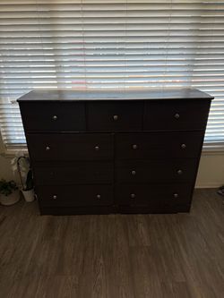 9drawer Dresser Used