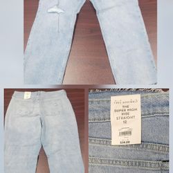 Size Medium Womans Clothes