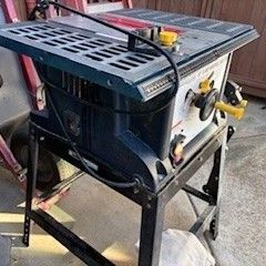 Used Working Table Saw 