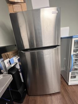 silver fridge + freezer