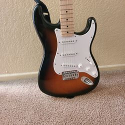 Squire Fender Electric Guitar WITH amp