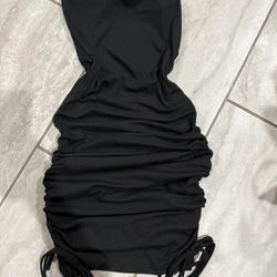 Dress / Medium Stretchy 