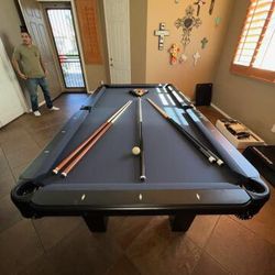 Pool Table 8' Billiards 
