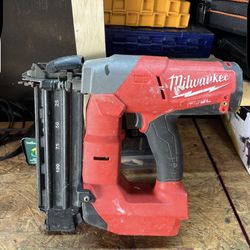 Milwaukee Finish Nail Gun