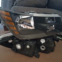 2009 - 2020 Dodge Journey Headlights 