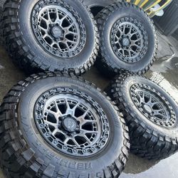 Vendo Set De Rines Nuevos 17x9 De Ancho De 6-135 INSTSCION Y Balance Las 4 Para For F150