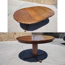 Octagonal Mid-Century Modern Extendable Dining Table