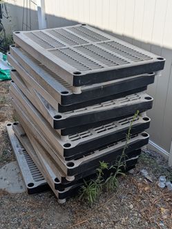 Free - outdoor storage shelves