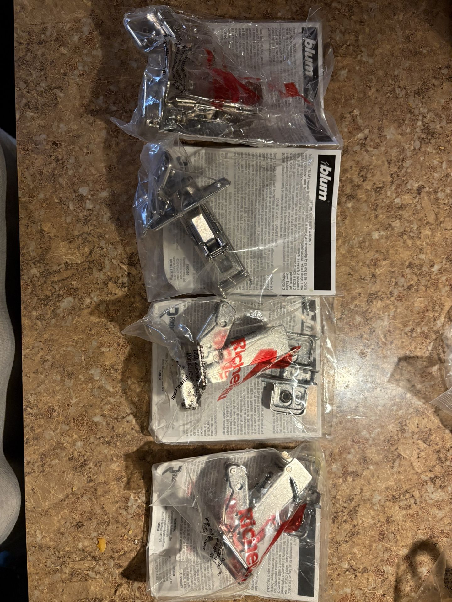 4pc Richelieu Cabinet Hinges