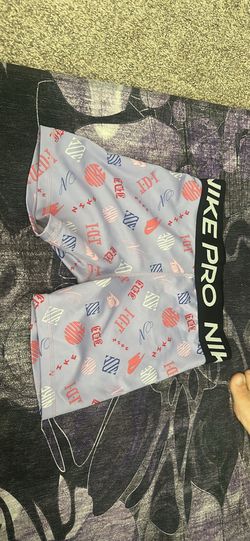Nike pro
