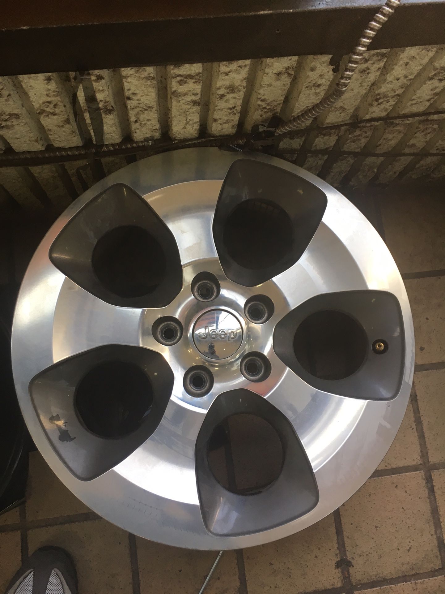 18” Jeep wheels set of 5