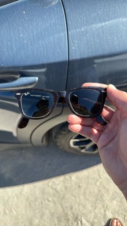 Rayban Wayfarer Sunglasses