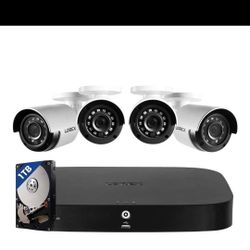 Lorex 1080P SECURITY SYSTEM WITH 4 CAMERAS WIRED