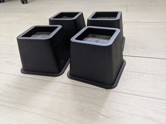 Furniture risers