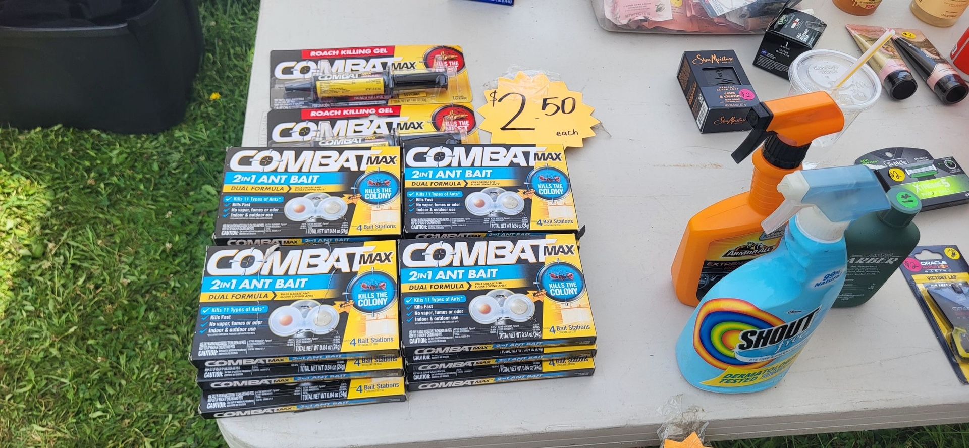 Combat Ant Bait & Roach Gel