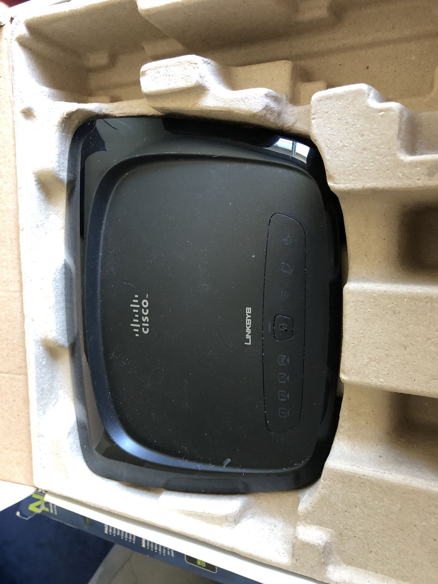 Linksys wireless router WRT160N