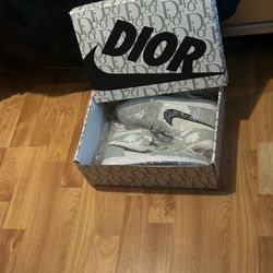 Jordan Dior