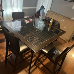 Dining Room Table And Chairs Set