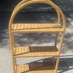 Natural rattan /wicker arched 3-tier wall shelf