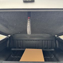 Leer Short Bed Cover