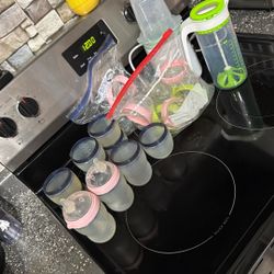 MomCozy Bottle Warmer, Formula Mixer & Comotomo Bottles