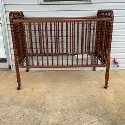 Vintage Jenny Lind Baby Crib Bed 