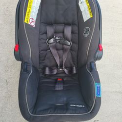 Graco Car Seat For Infant