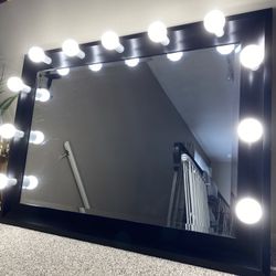  NEW LUXURY PROFESSIONAL MAKEUP VANITY MIRROR 